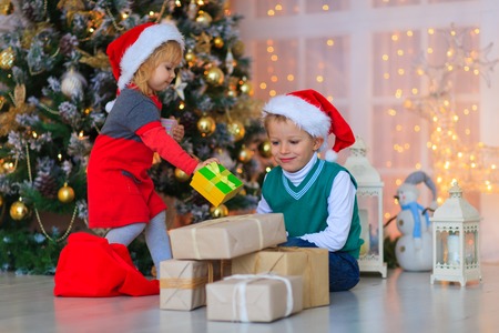 Qué regalos deberían pedir nuestros hijos por Navidad?
